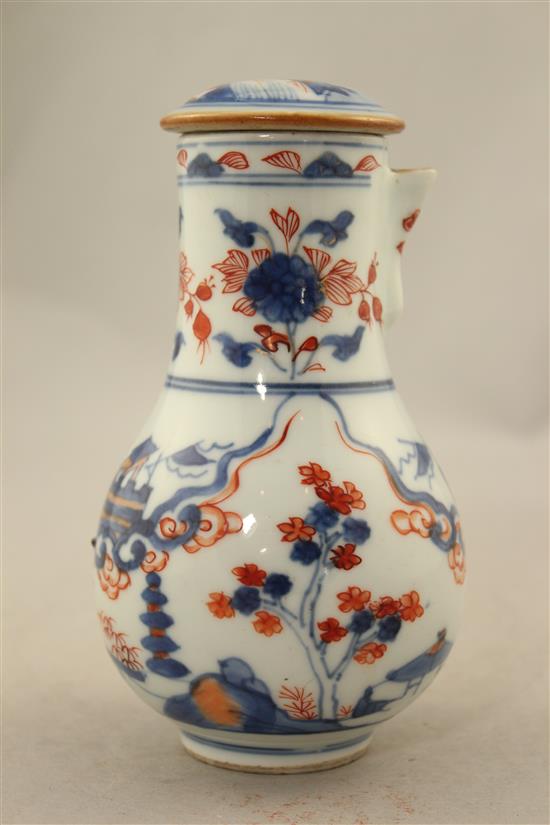 A Chinese Imari chocolate pot and cover, Kangxi period, 15cm.